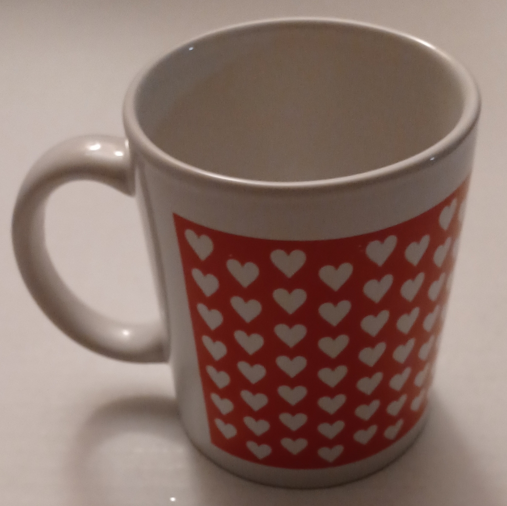 4/$30 Valentine Mug - Lots of Hearts